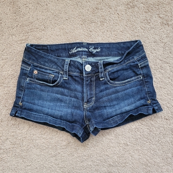 Jean  Shorts - Picture 1 of 4